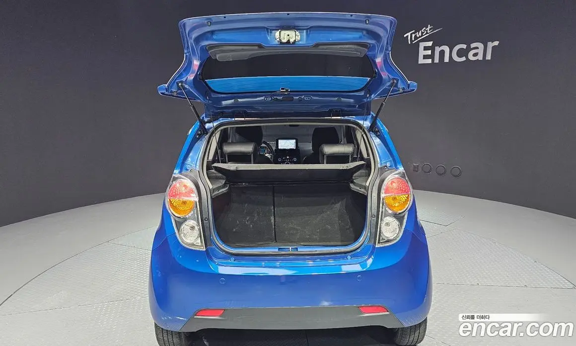 Chevrolet Spark 2011 1.0 автомат (гидро), фото 19
