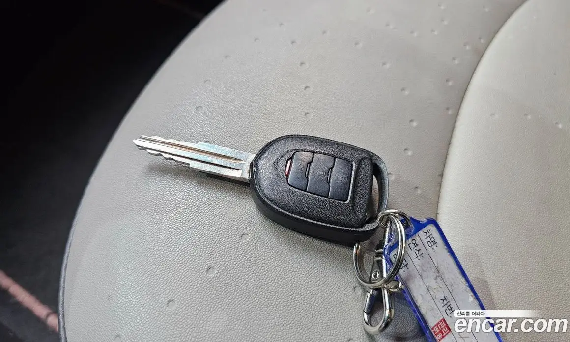 Chevrolet Spark 2011 1.0 автомат (гидро), фото 20