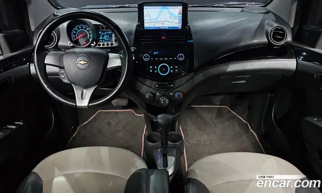 Chevrolet Spark 2011 1.0 автомат (гидро), миниатюра 7