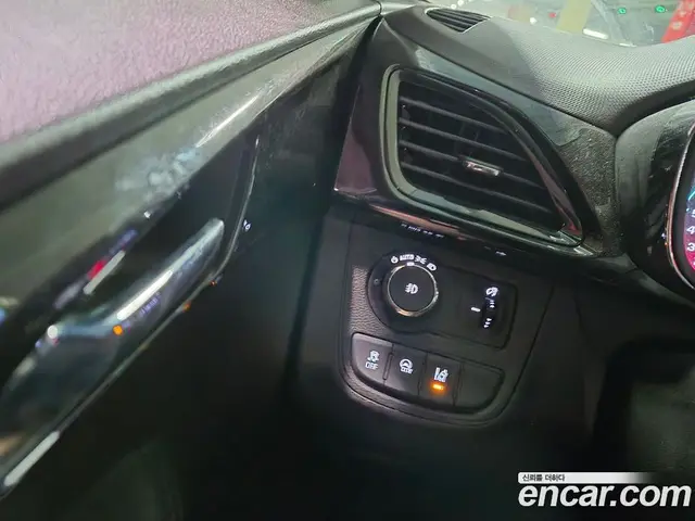 Chevrolet Spark 2015 1.0 автомат (гидро), миниатюра 5