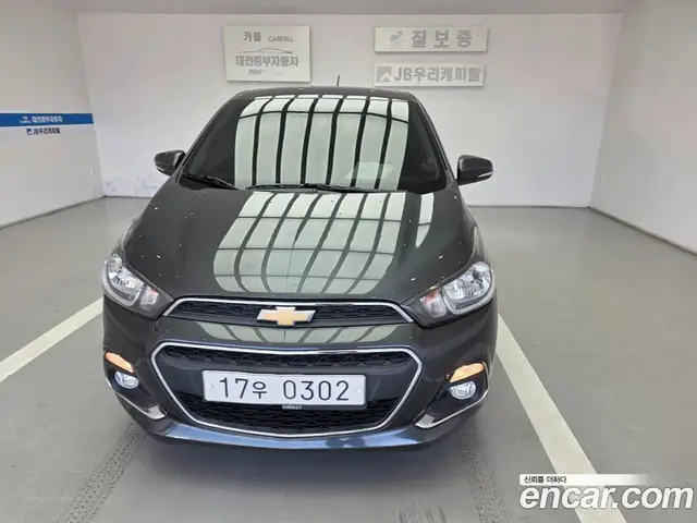 Chevrolet Spark 2016 1.0 автомат (вариатор), миниатюра 3