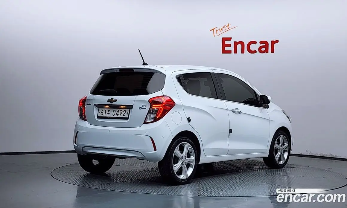 Chevrolet Spark 2016 1.0 автомат (гидро), фото 2 Chevrolet Spark 2016 1.0 автомат (гидро), фото 2