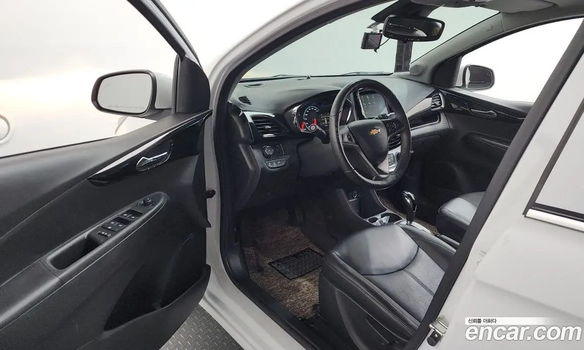 Chevrolet Spark 2016 1.0 автомат (гидро), фото 13 Chevrolet Spark 2016 1.0 автомат (гидро), фото 13