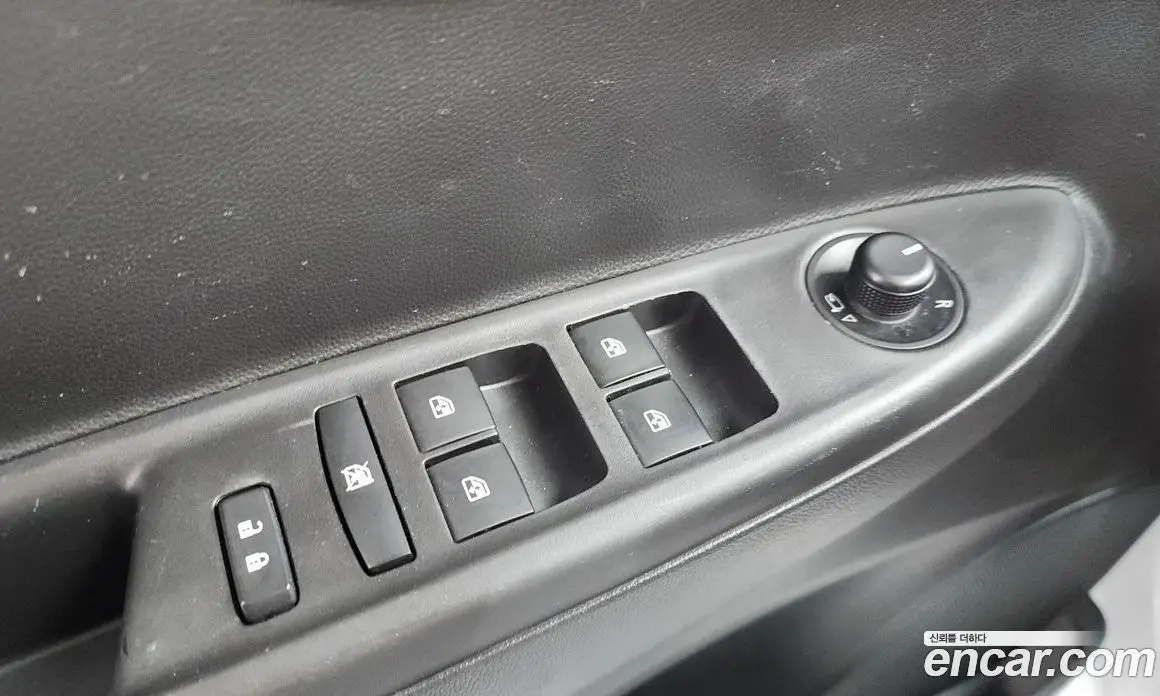 Chevrolet Spark 2016 1.0 автомат (гидро), фото 28 Chevrolet Spark 2016 1.0 автомат (гидро), фото 28