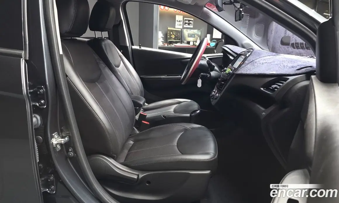 Chevrolet Spark 2017 1.0 автомат (гидро), фото 17