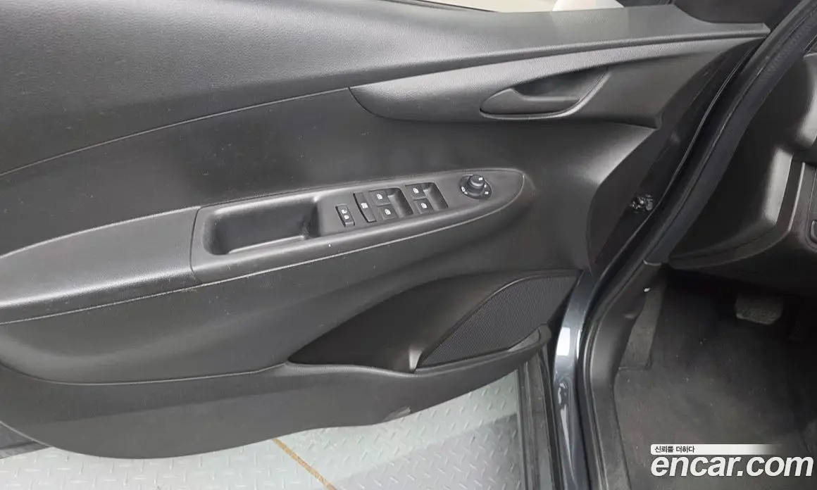 Chevrolet Spark 2019 1.0 автомат (гидро), фото 28