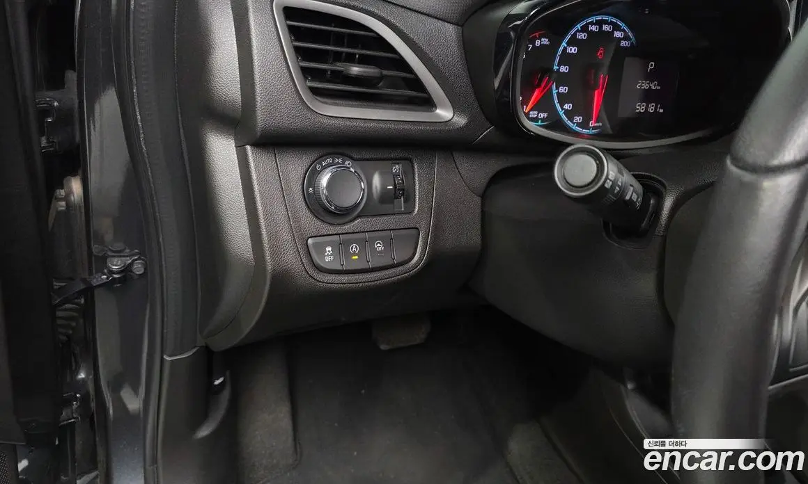 Chevrolet Spark 2019 1.0 автомат (гидро), фото 30