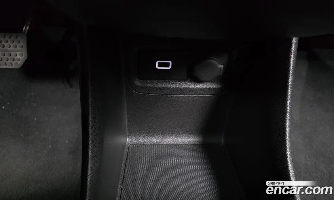 Chevrolet Spark 2019 1.0 автомат (гидро), фото 32