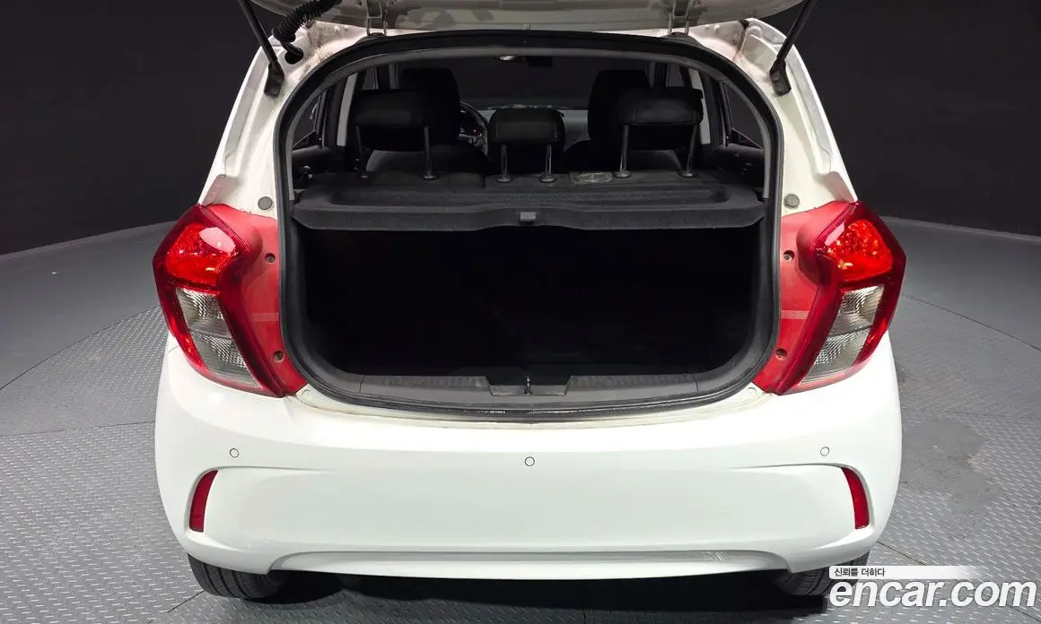 Chevrolet Spark 2019 1.0 автомат (гидро), фото 20 Chevrolet Spark 2019 1.0 автомат (гидро), фото 20