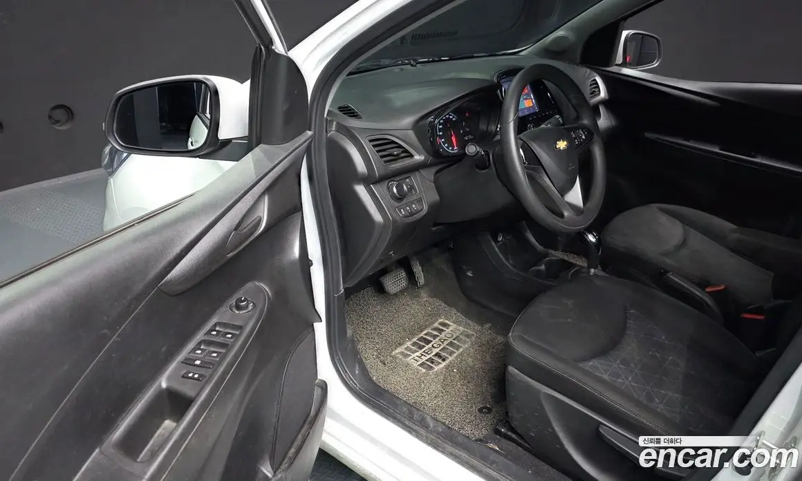 Chevrolet Spark 2019 1.0 автомат (гидро), фото 10 Chevrolet Spark 2019 1.0 автомат (гидро), фото 10