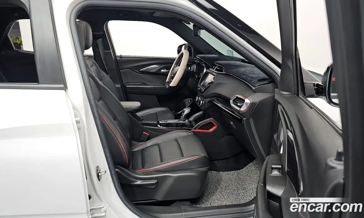 Chevrolet TrailBlazer 2022 1.3 автомат (гидро), фото 16 Chevrolet TrailBlazer 2022 1.3 автомат (гидро), фото 16