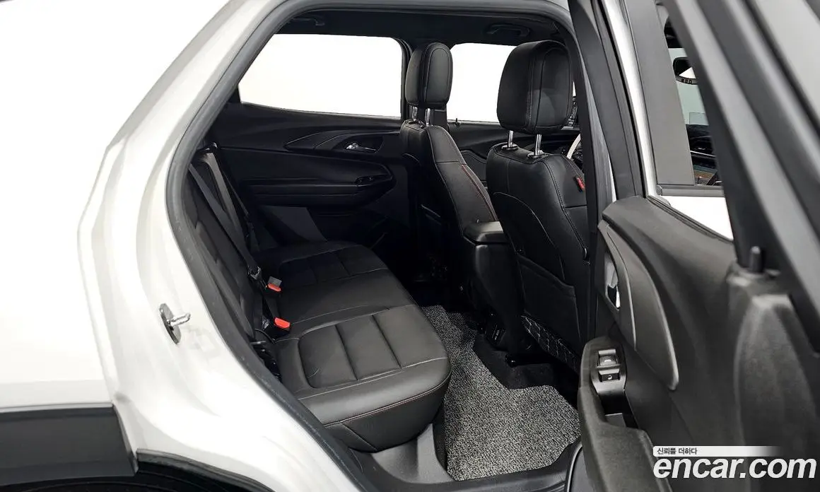 Chevrolet TrailBlazer 2022 1.3 автомат (гидро), фото 17 Chevrolet TrailBlazer 2022 1.3 автомат (гидро), фото 17