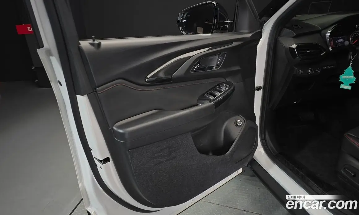 Chevrolet TrailBlazer 2022 1.3 автомат (гидро), фото 14