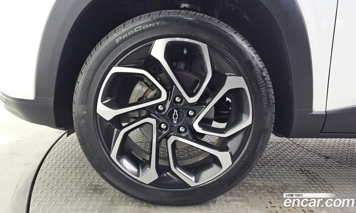 Chevrolet Trax 2024 1.2 автомат (гидро), фото 5