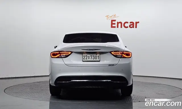 Chrysler 200 2015 2.4 автомат (гидро), миниатюра 4 Chrysler 200 2015 2.4 автомат (гидро), миниатюра 4
