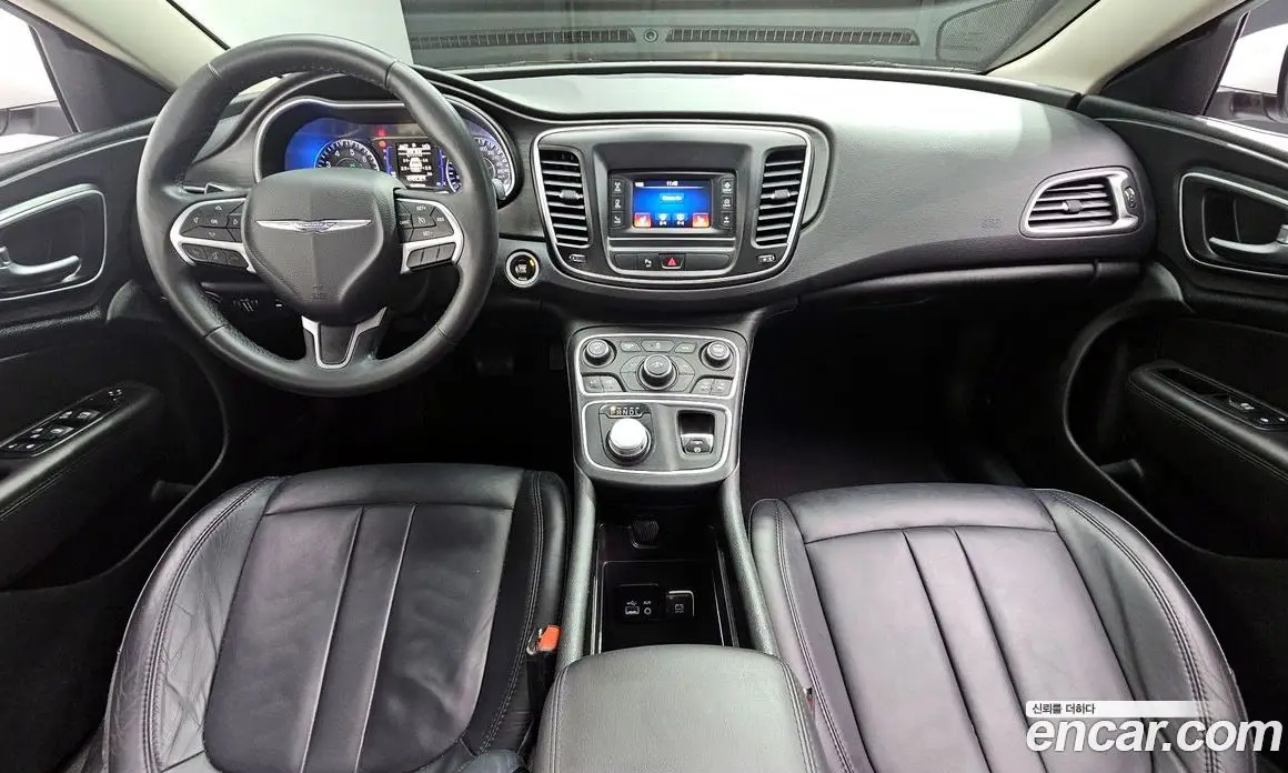 Chrysler 200 2015 2.4 автомат (гидро), фото 7 Chrysler 200 2015 2.4 автомат (гидро), фото 7