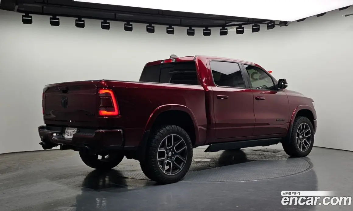 Dodge Ram Pick Up 2019 5.7 автомат (гидро), фото 2 Dodge Ram Pick Up 2019 5.7 автомат (гидро), фото 2