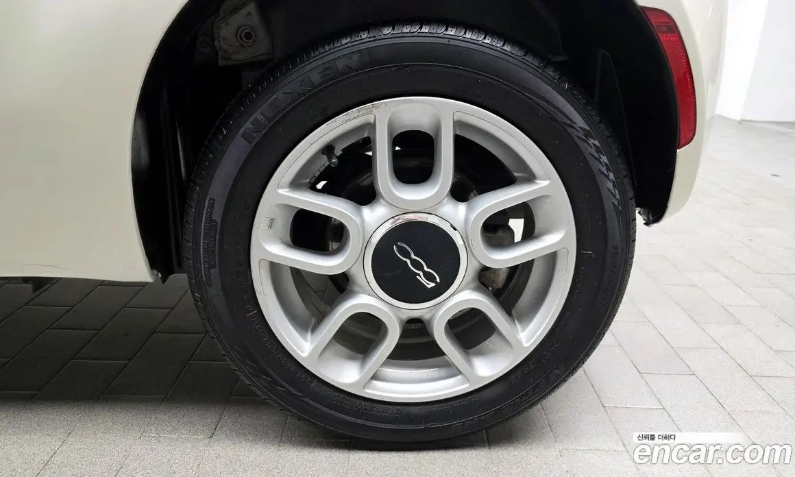 Fiat 500 2015 1.4 автомат (гидро), фото 7 Fiat 500 2015 1.4 автомат (гидро), фото 7