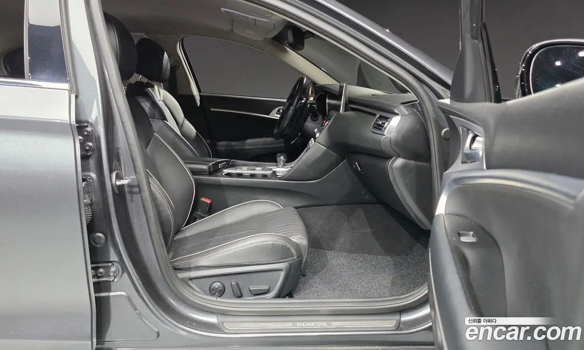 Genesis G70 2017 2.0 автомат (гидро), фото 16