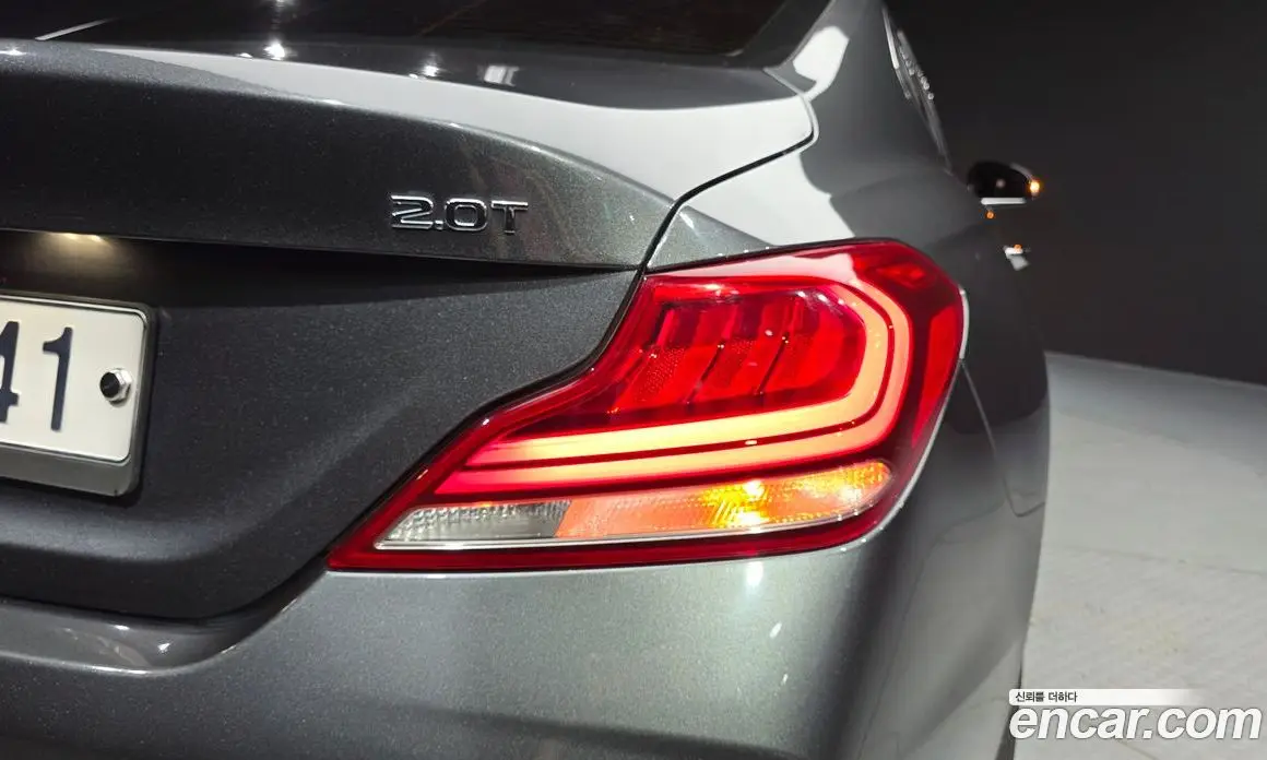 Genesis G70 2017 2.0 автомат (гидро), фото 9