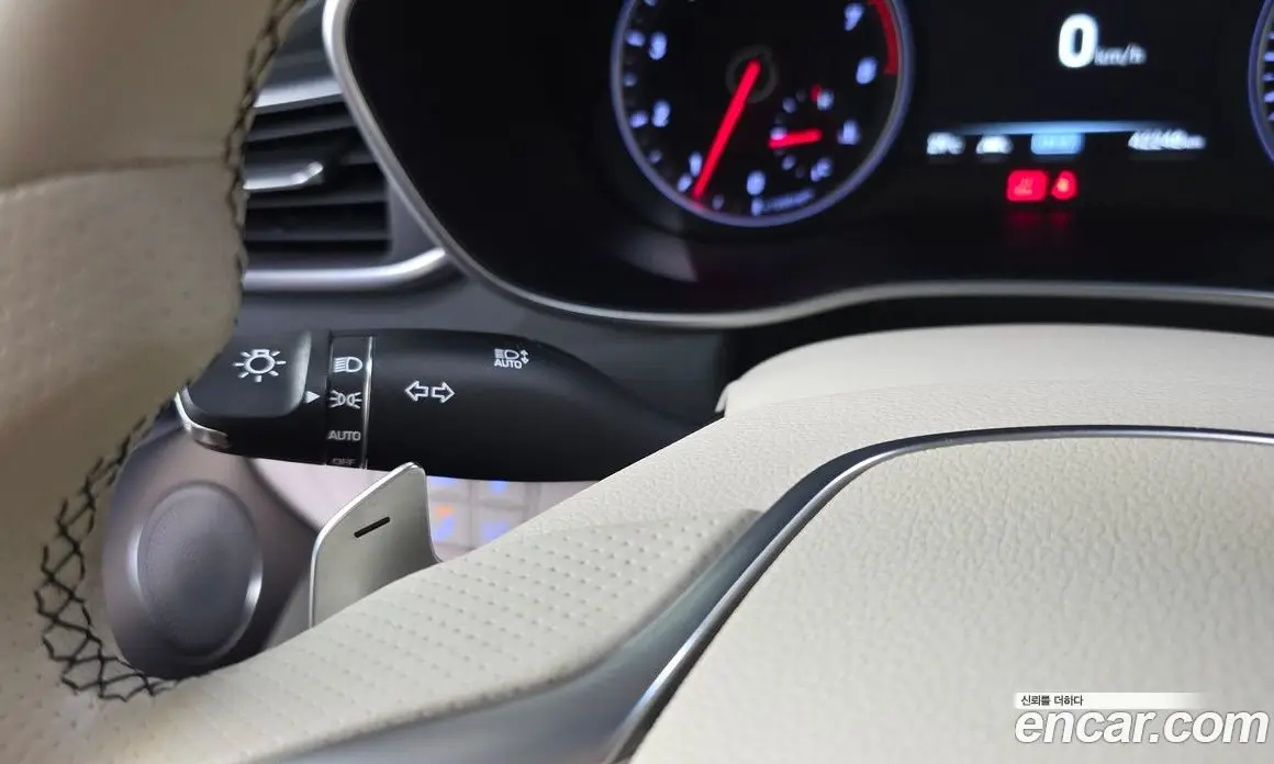 Genesis G70 2019 2.0 автомат (гидро), фото 29 Genesis G70 2019 2.0 автомат (гидро), фото 29