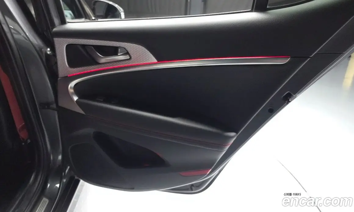 Genesis G70 2021 2.0 автомат (гидро), фото 15 Genesis G70 2021 2.0 автомат (гидро), фото 15