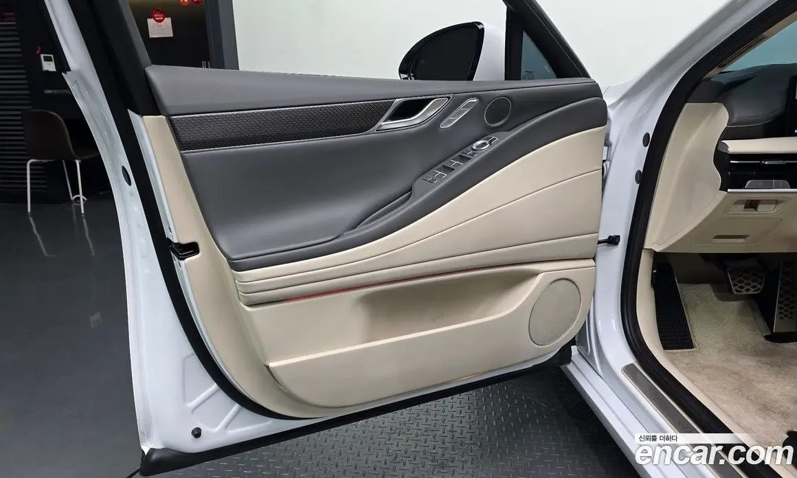 Genesis G80 2025 2.5 автомат (гидро), фото 13 Genesis G80 2025 2.5 автомат (гидро), фото 13