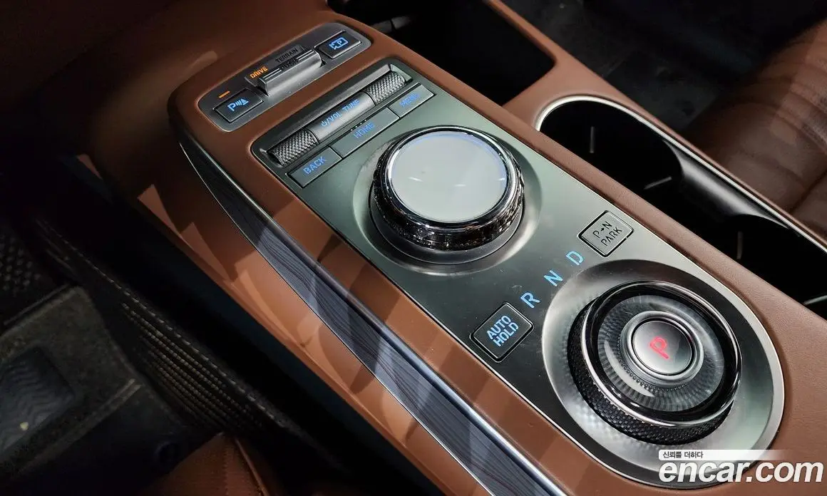 Genesis GV70 2022 2.5 автомат (гидро), фото 12