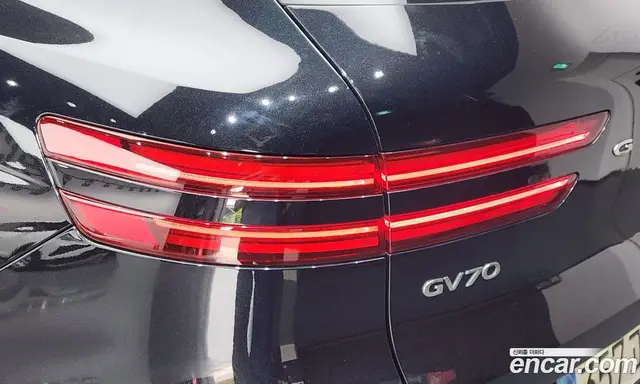 Genesis GV70 2022 2.5 автомат (гидро), миниатюра 9