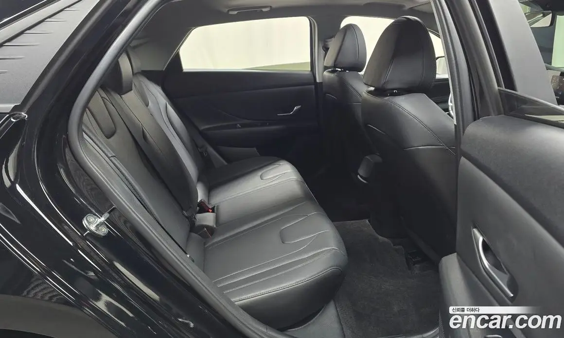 Hyundai Avante 2022 1.6 автомат (гидро), фото 17 Hyundai Avante 2022 1.6 автомат (гидро), фото 17