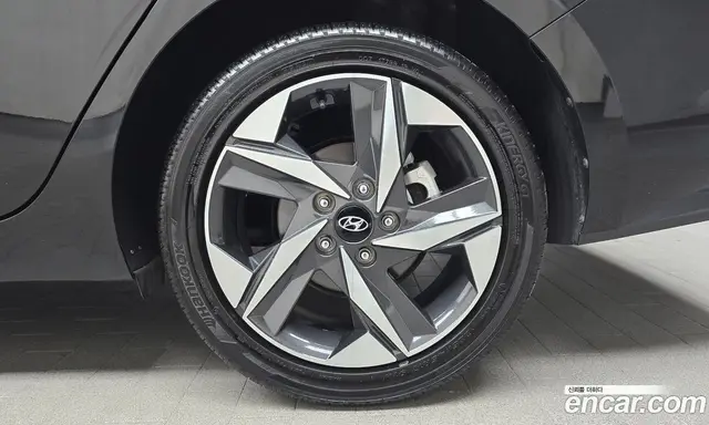 Hyundai Avante 2022 1.6 автомат (гидро), миниатюра 7 Hyundai Avante 2022 1.6 автомат (гидро), миниатюра 7