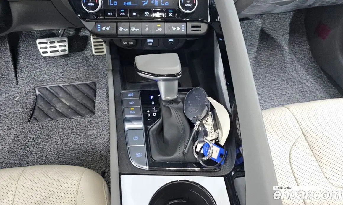 Hyundai Avante 2025 1.6 автомат (гидро), фото 12 Hyundai Avante 2025 1.6 автомат (гидро), фото 12