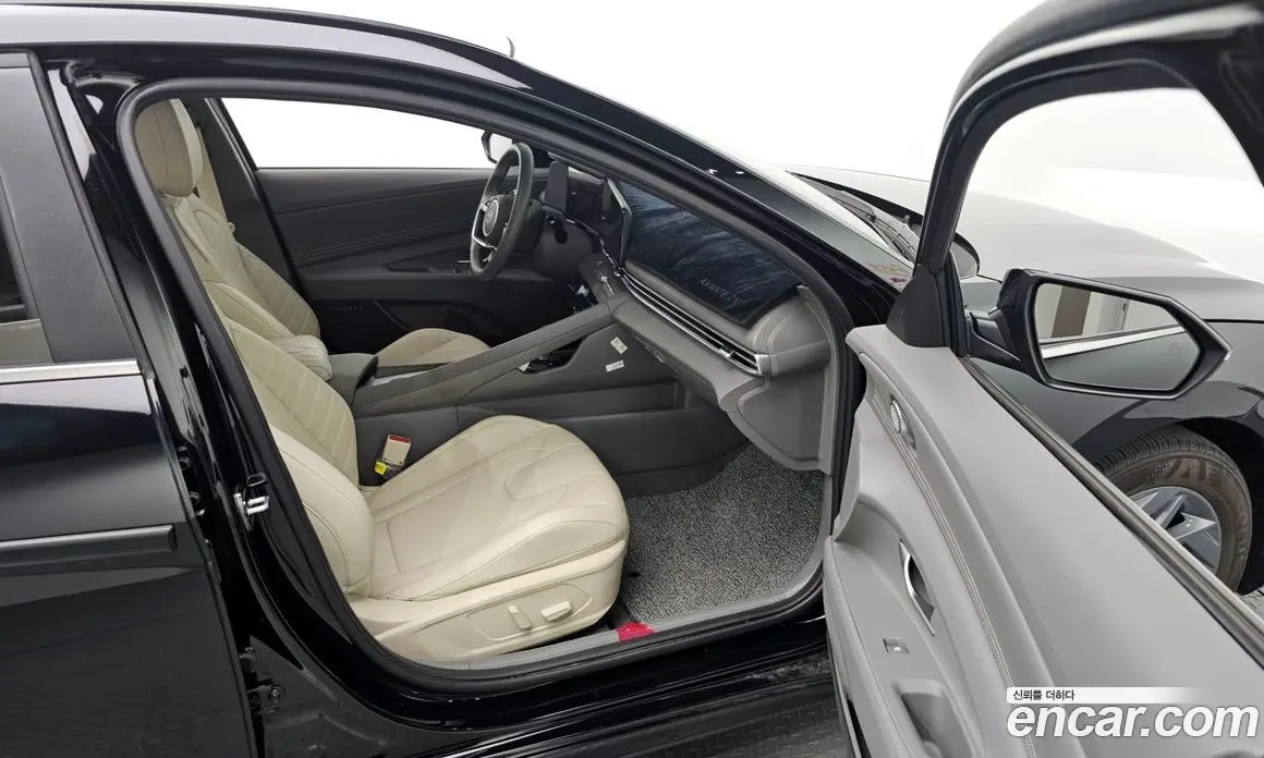 Hyundai Avante 2025 1.6 автомат (гидро), фото 16 Hyundai Avante 2025 1.6 автомат (гидро), фото 16