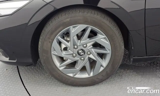 Hyundai Avante 2025 1.6 автомат (гидро), миниатюра 5 Hyundai Avante 2025 1.6 автомат (гидро), миниатюра 5