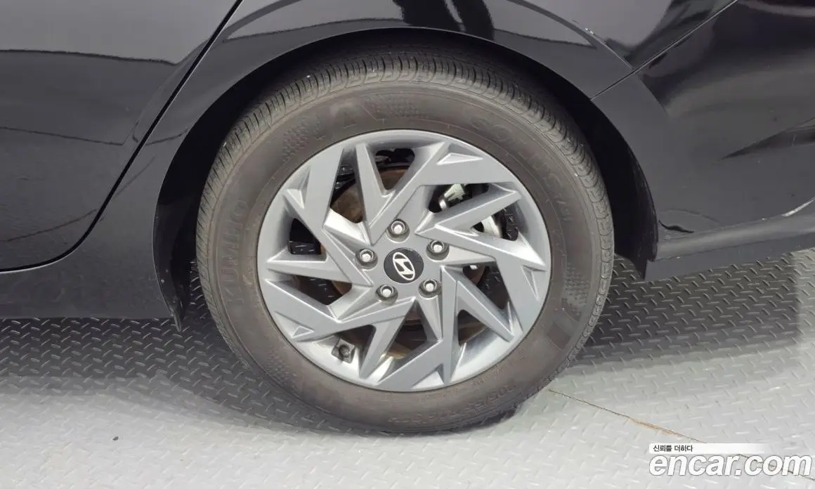 Hyundai Avante 2025 1.6 автомат (гидро), фото 7 Hyundai Avante 2025 1.6 автомат (гидро), фото 7