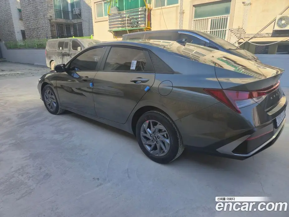 Hyundai Avante 2026 1.6 автомат (гидро), фото 2 Hyundai Avante 2026 1.6 автомат (гидро), фото 2