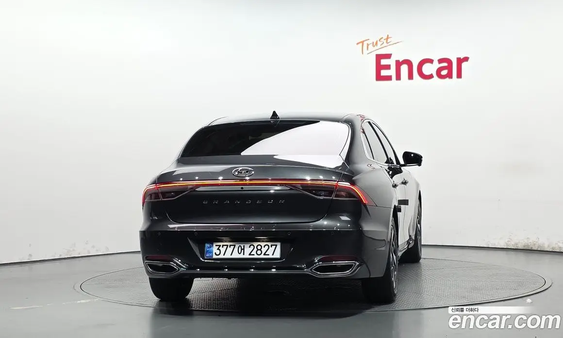 Hyundai Grandeur 2022 2.4 автомат (гидро), фото 4