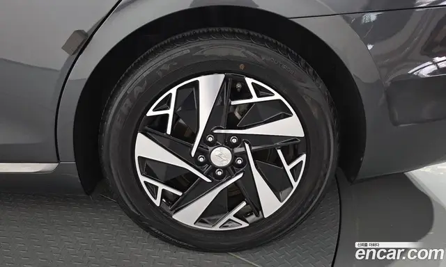 Hyundai Grandeur 2022 2.4 автомат (гидро), миниатюра 7