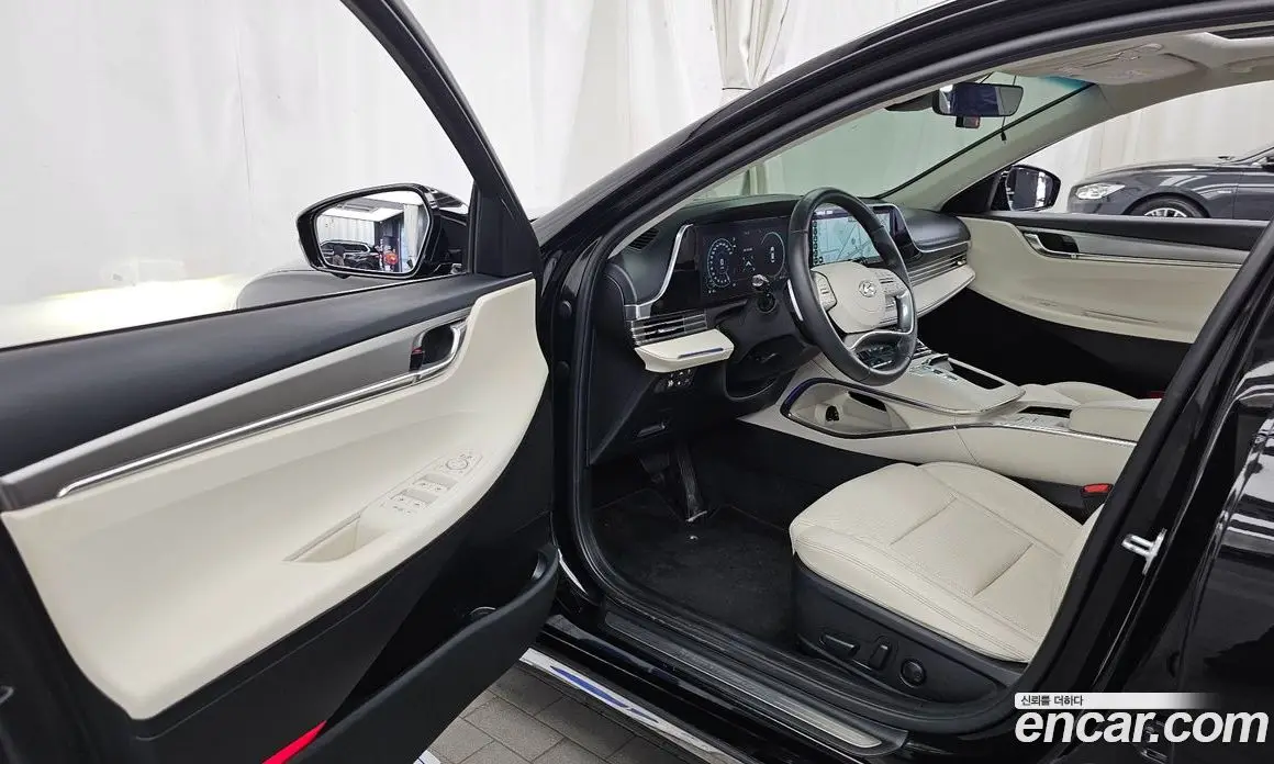 Hyundai Grandeur 2022 2.5 автомат (гидро), фото 13 Hyundai Grandeur 2022 2.5 автомат (гидро), фото 13