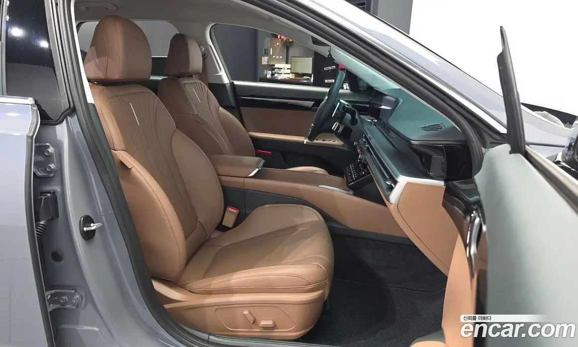 Hyundai Grandeur 2024 2.5 автомат (гидро), фото 18 Hyundai Grandeur 2024 2.5 автомат (гидро), фото 18