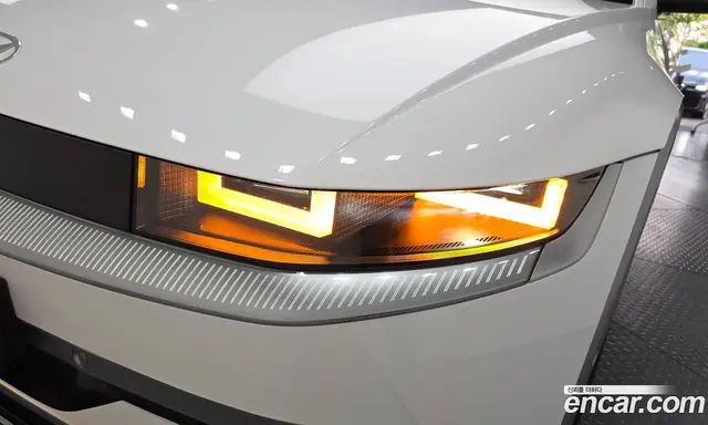 Hyundai Ioniq 5 2024 0.1 автомат (гидро), миниатюра 8