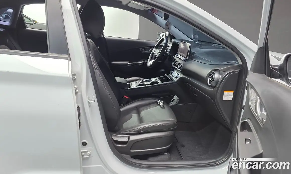 Hyundai Kona 2020 0.2 автомат (гидро), фото 16