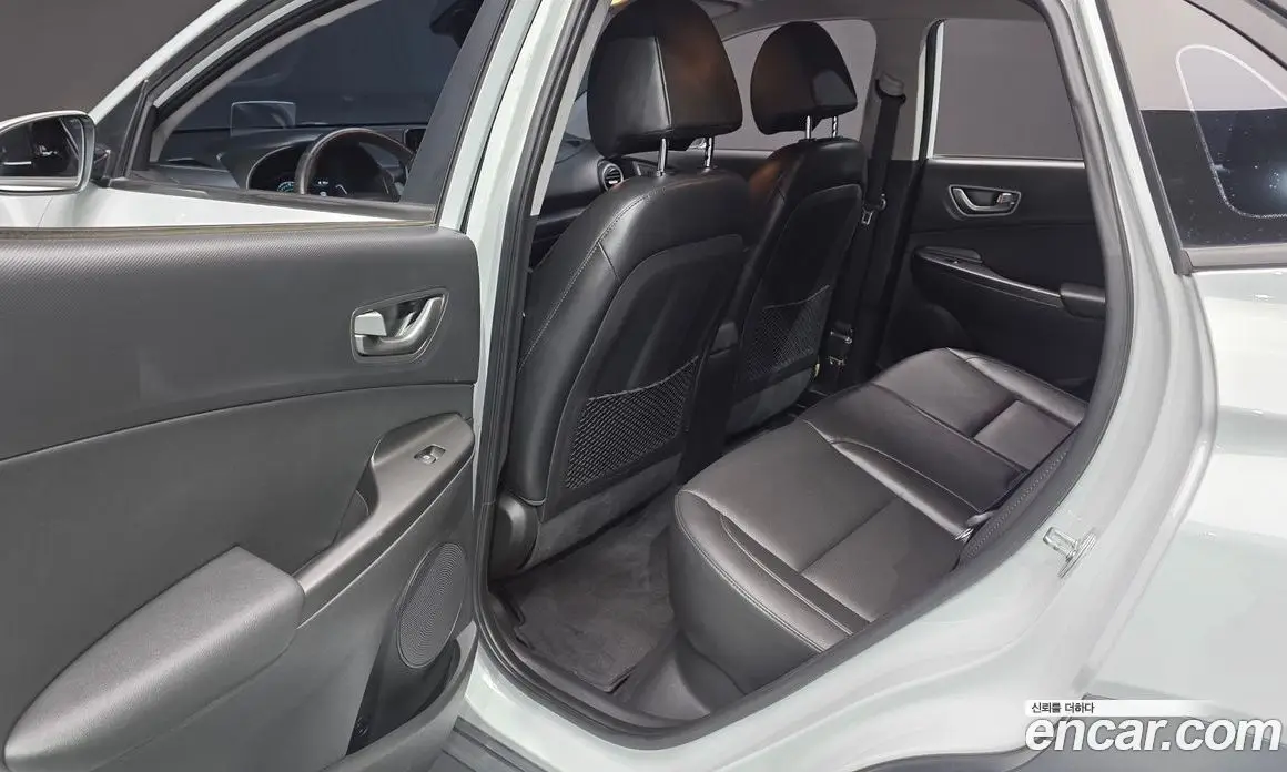 Hyundai Kona 2020 0.2 автомат (гидро), фото 18