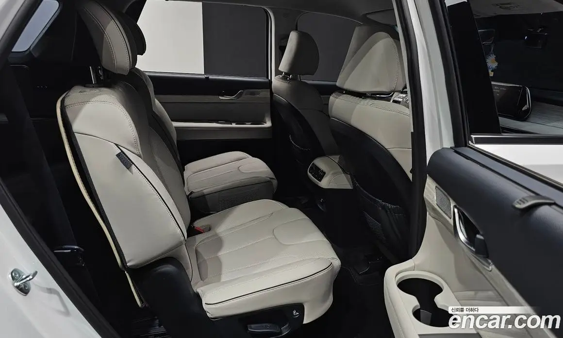 Hyundai Palisade 2023 2.2 автомат (гидро), фото 16 Hyundai Palisade 2023 2.2 автомат (гидро), фото 16