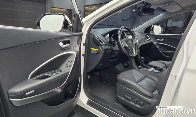 Hyundai Santa Fe 2016 2.2 автомат (гидро), миниатюра 10 Hyundai Santa Fe 2016 2.2 автомат (гидро), миниатюра 10