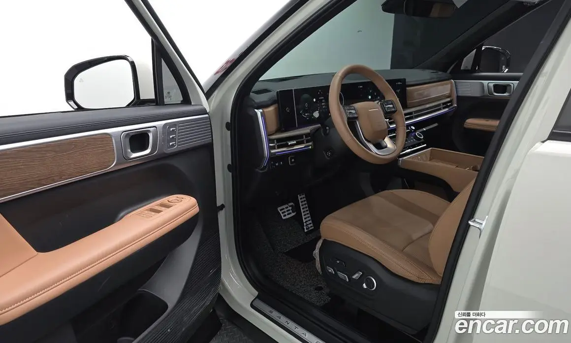 Hyundai Santa Fe 2025 1.6 автомат (гидро), фото 13