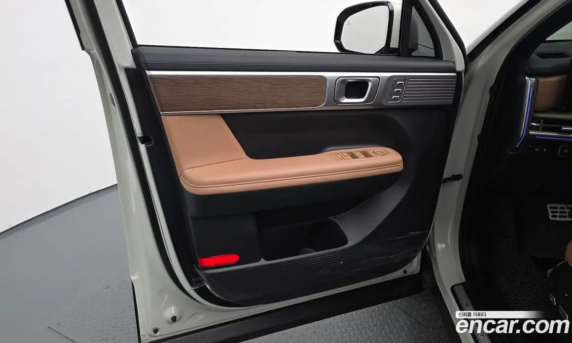 Hyundai Santa Fe 2025 1.6 автомат (гидро), фото 14