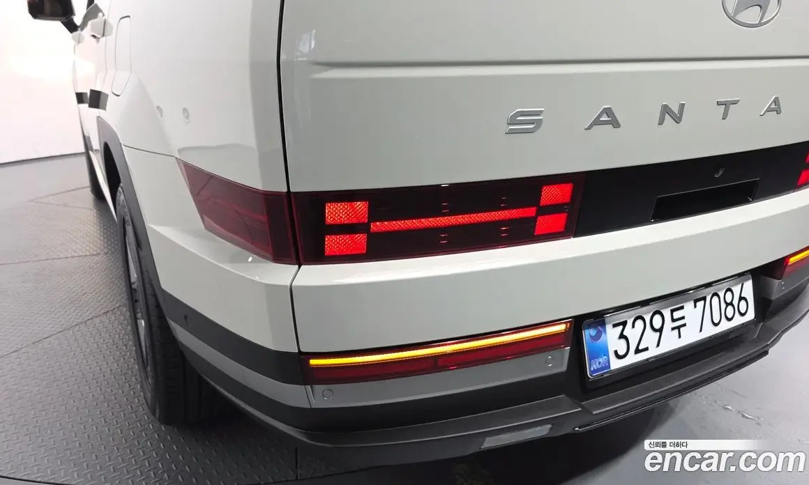Hyundai Santa Fe 2025 1.6 автомат (гидро), фото 9