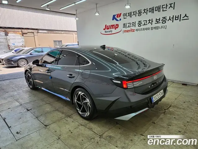 Hyundai Sonata 2023 1.6 автомат (гидро), миниатюра 4