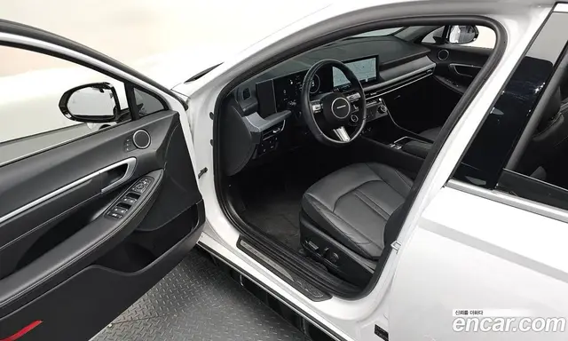 Hyundai Sonata 2024 2.0 автомат (гидро), миниатюра 12